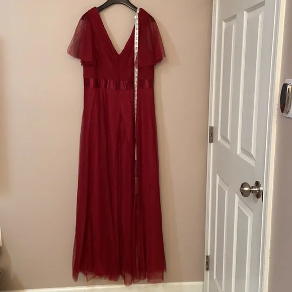 Dress - Picture 6 of 12